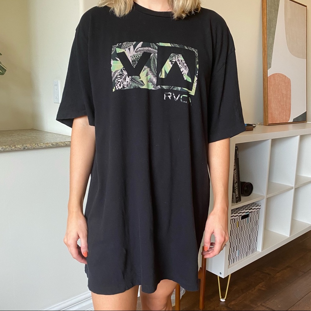 VA RVCA jungle print T-shirt